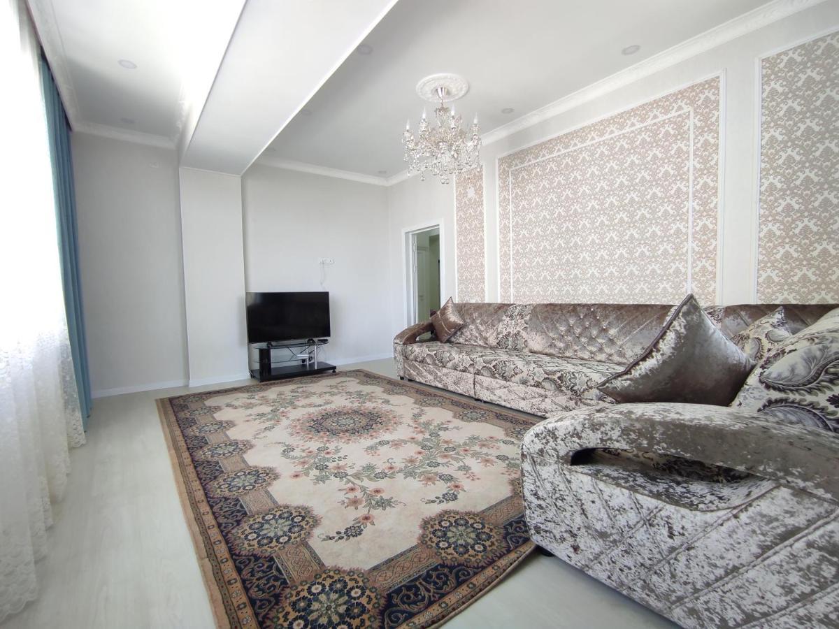 Prestigious Apartment In Bishkek Exterior photo
